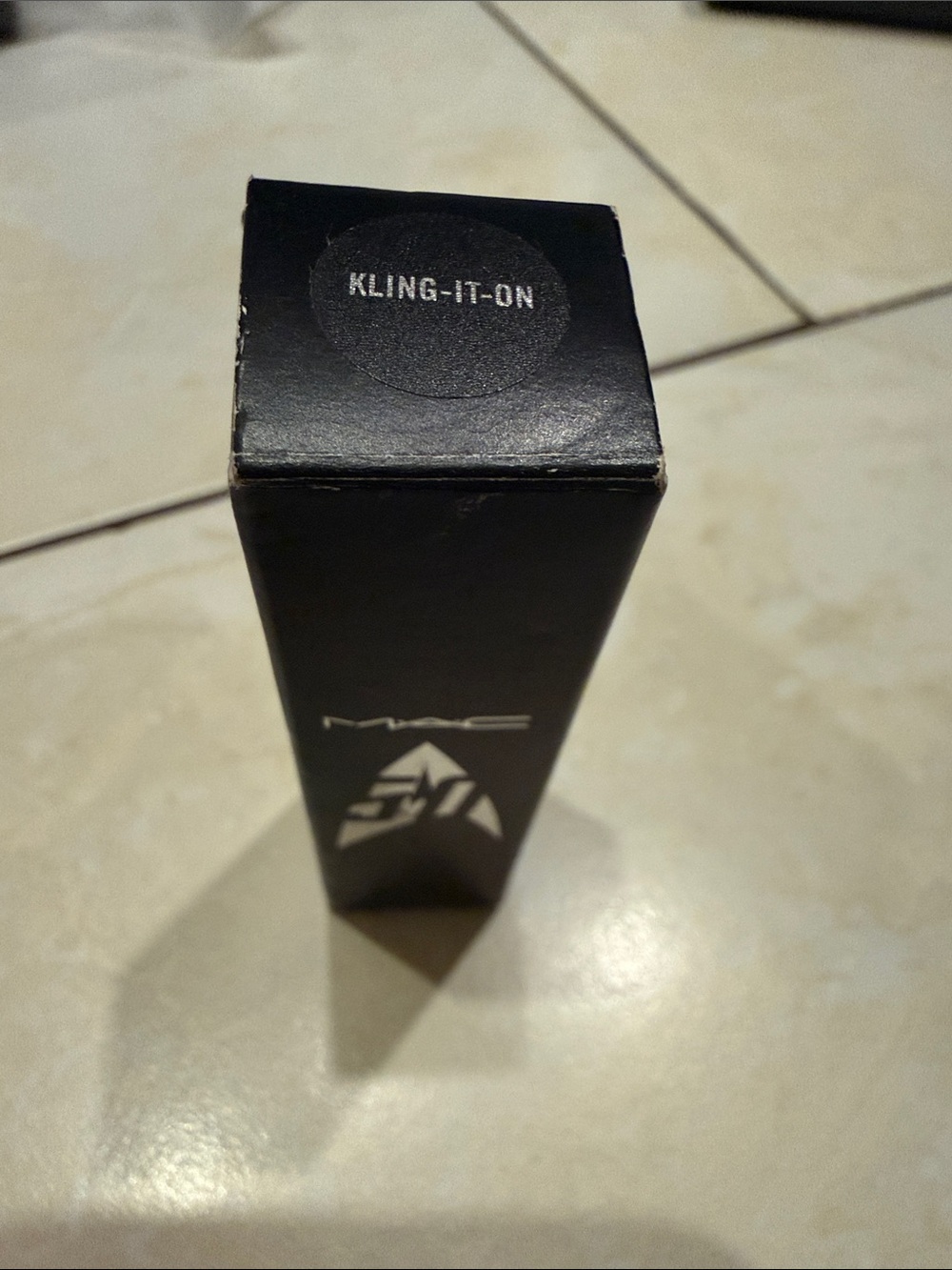 MAC 'Kling-It-On' Lipstick BNIB